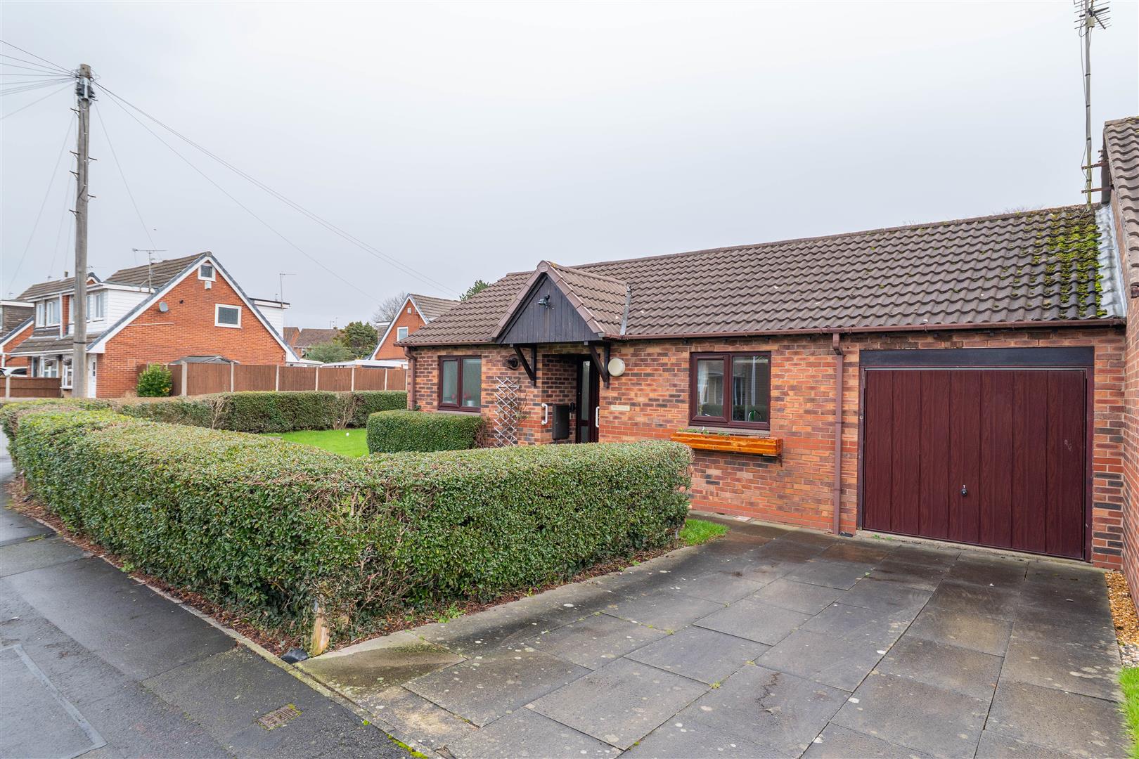 1 bed property in Larchwood Crescent, Leyland